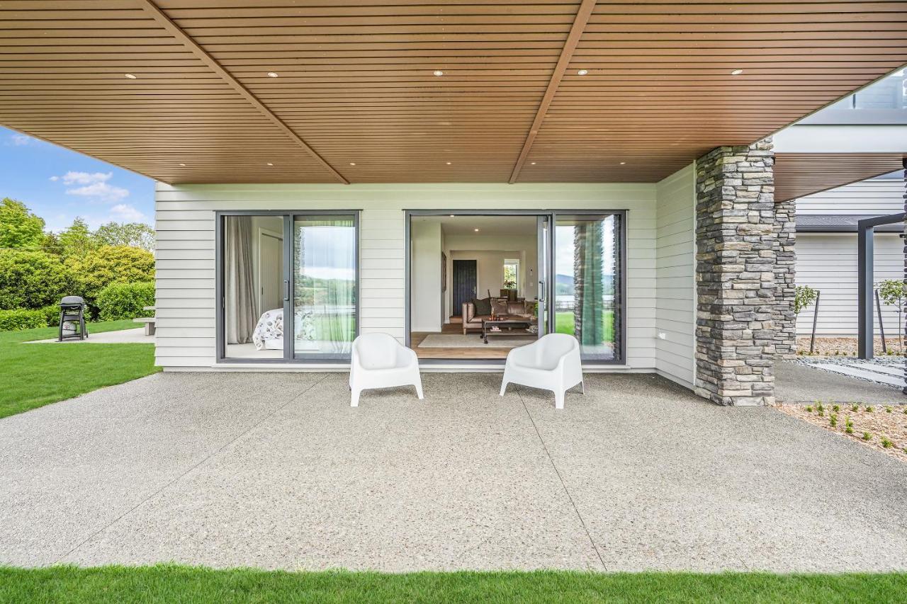 Lakeside Karapiro Downstairs Apartment Cambridge Exterior photo